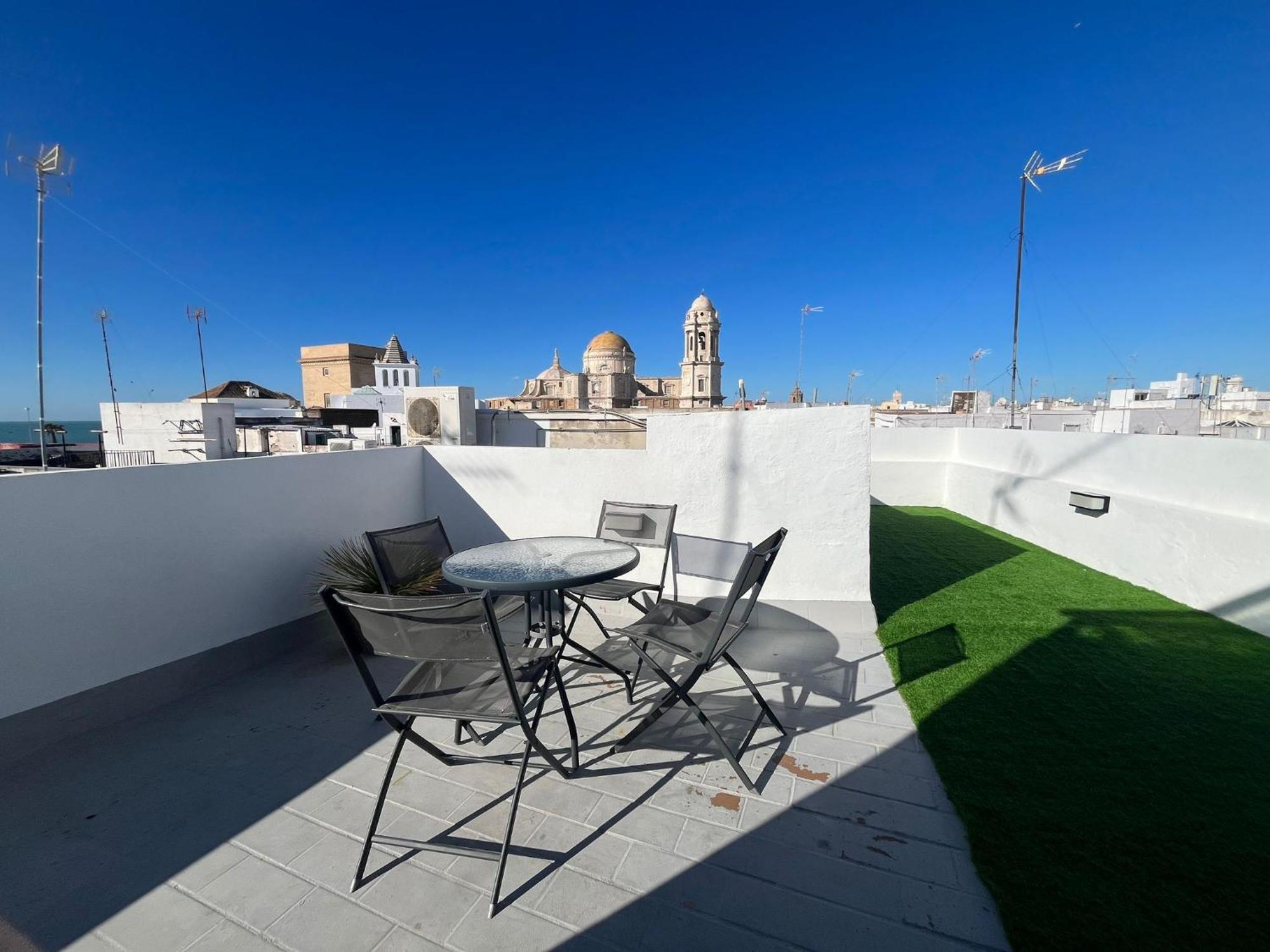 Hidden Gem Penthouse El Meson Apartment Cadiz Bagian luar foto