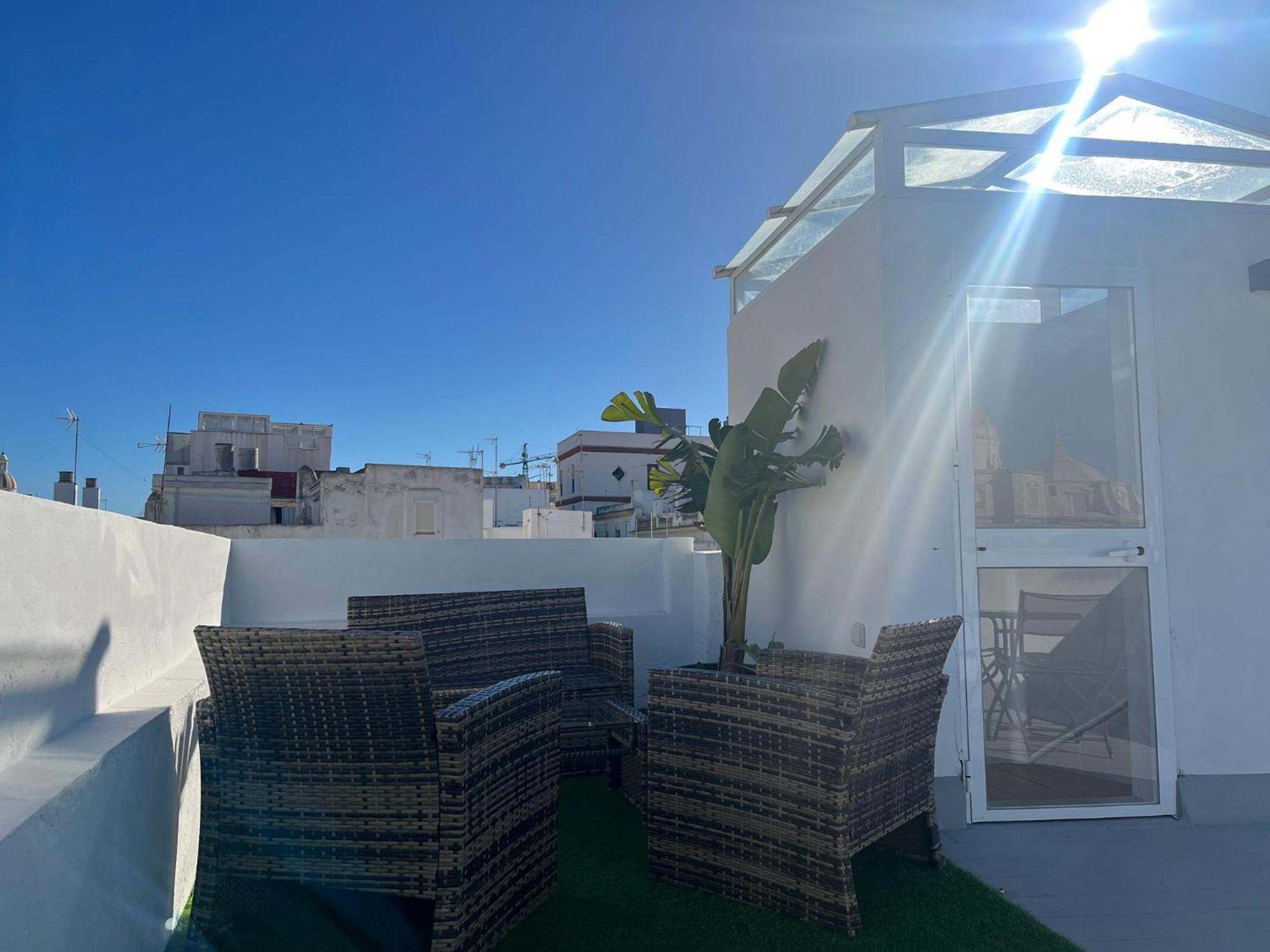 Hidden Gem Penthouse El Meson Apartment Cadiz Bagian luar foto